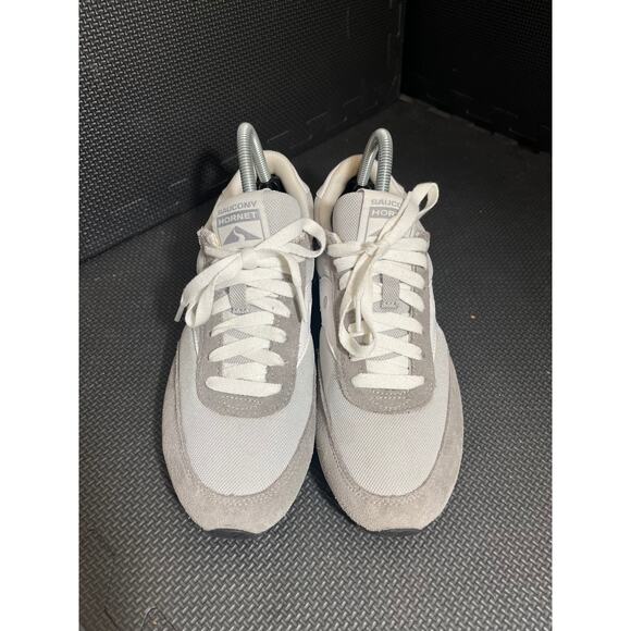 Saucony Hornet Women's 8.5 White Gray S60538-11 Suede Athletic Sneakers Classuc - Picture 2 of 7